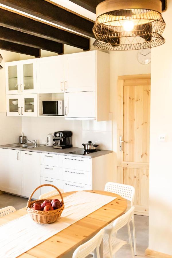 Zubrowe Siolo - Dom Nad Lakami Apartment Bialowieza Luaran gambar