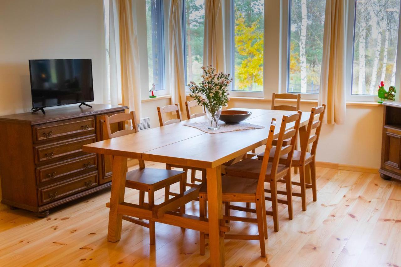 Zubrowe Siolo - Dom Nad Lakami Apartment Bialowieza Luaran gambar